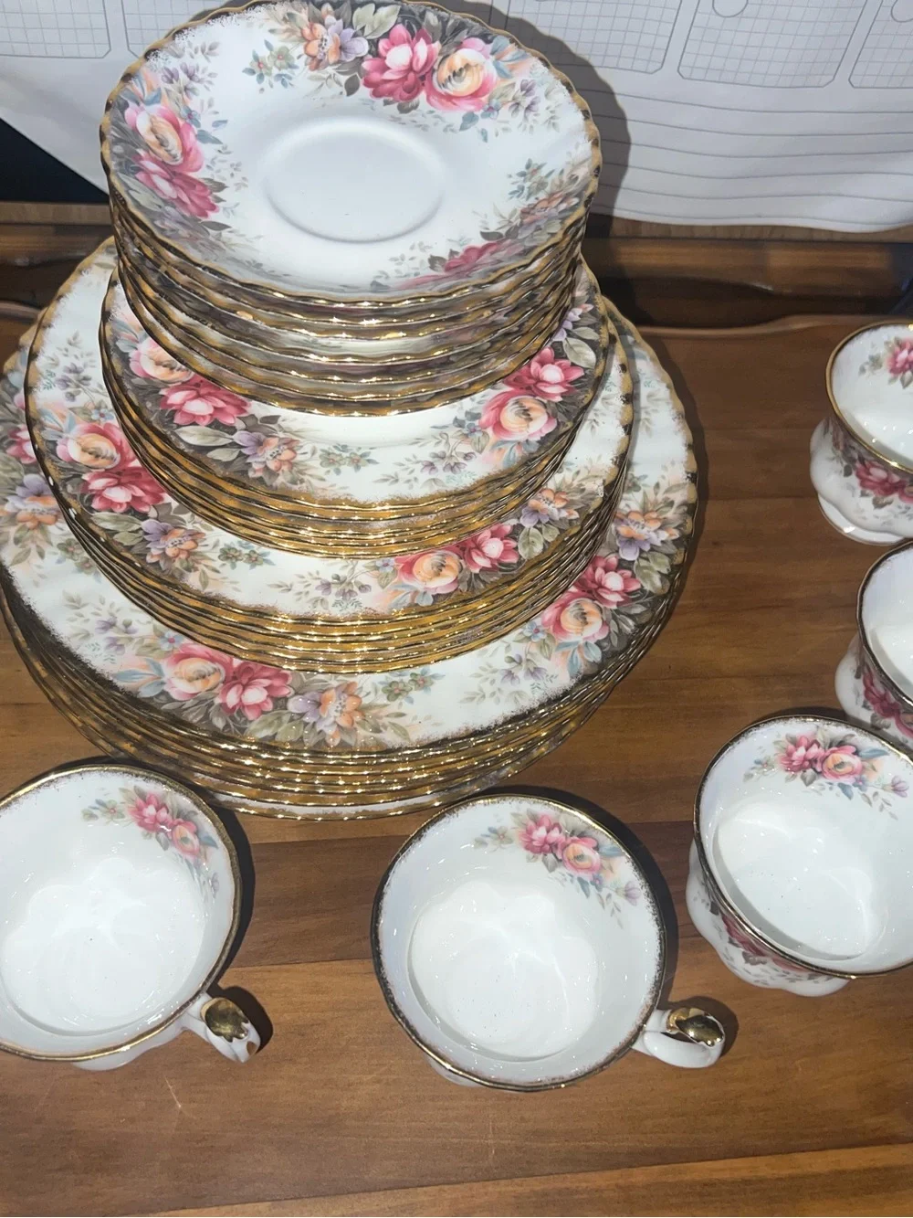 Royal Albert Autumn Roses  vintage fine bone chine very sought after collection